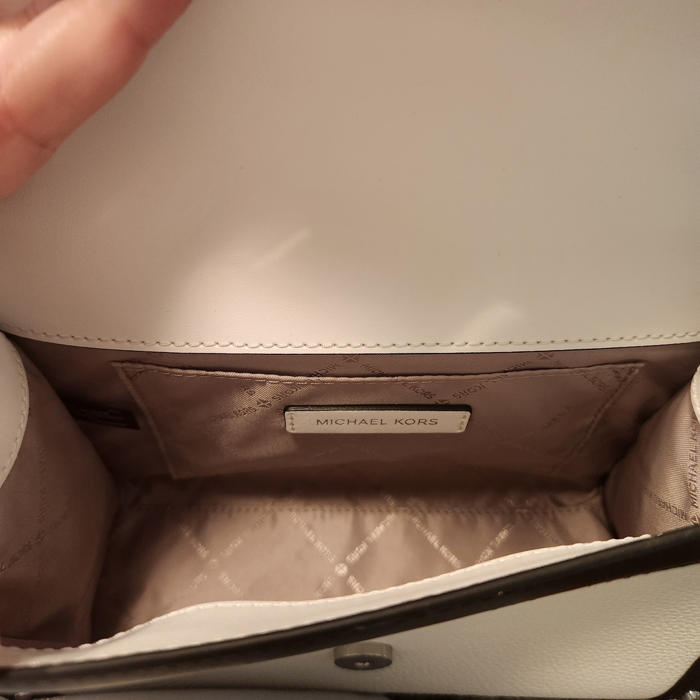 Michael Kors NWOT Whitney Black and White Studded Shoulder/Crossbody Bag - Picture 10 of 14